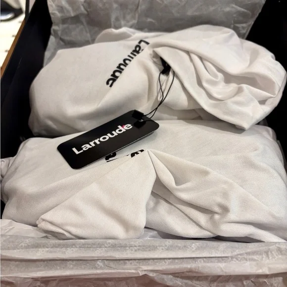 Super Cute Larroudé Black Platform Mary Jane Shoes size 7 - NEW - Picture 10 of 10